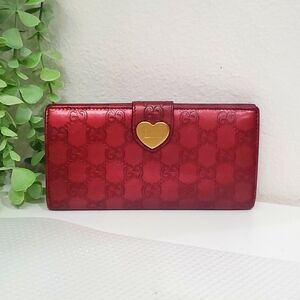 🇮🇹Gucci Guccisima GG Embossed Leather Red Wallet ❤️